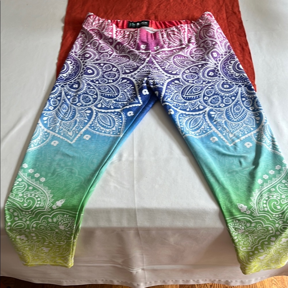 Colorful Mandala Print Leggings - Picture 6 of 6